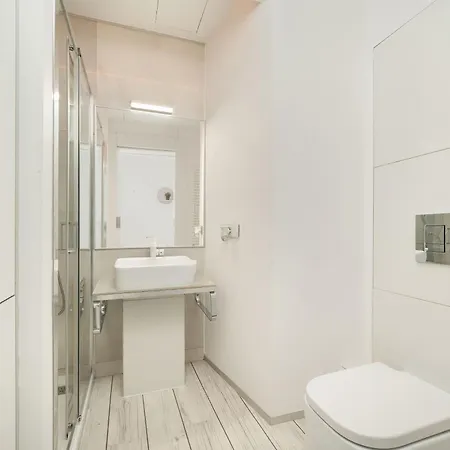 Apartment Klimatyczne Jasne W Sercu Wroclawia & Parking By Renters