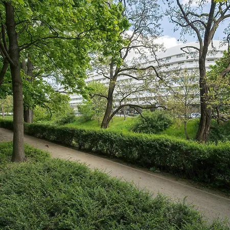 Klimatyczne Jasne W Sercu Wroclawia & Parking By Renters *