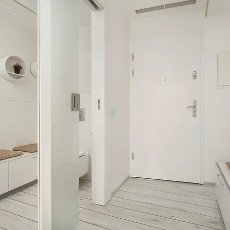 Klimatyczne Jasne W Sercu Wroclawia & Parking By Renters Apartment *